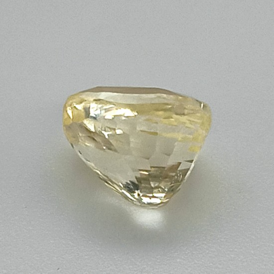 Yellow Sapphire (Pukhraj) 3.83 Ct Good Quality Yellow Sapphire (Pukhraj) 3.83 Ct Good Quality
